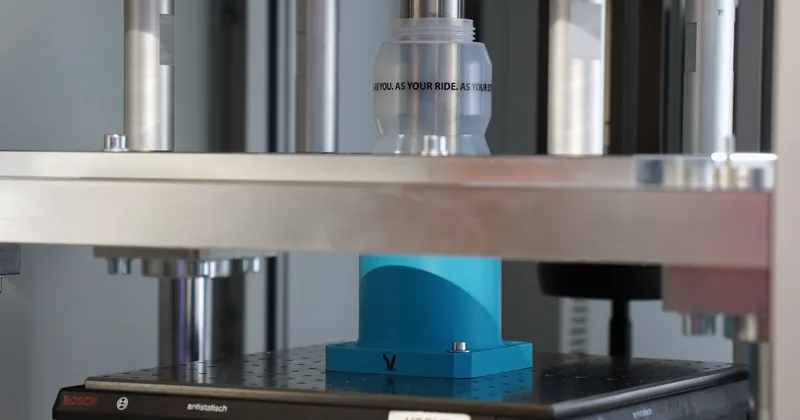 Laser plastic welding of the valve inside the machine